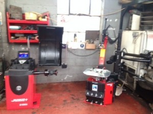 Henshaw garage (Henshaw)